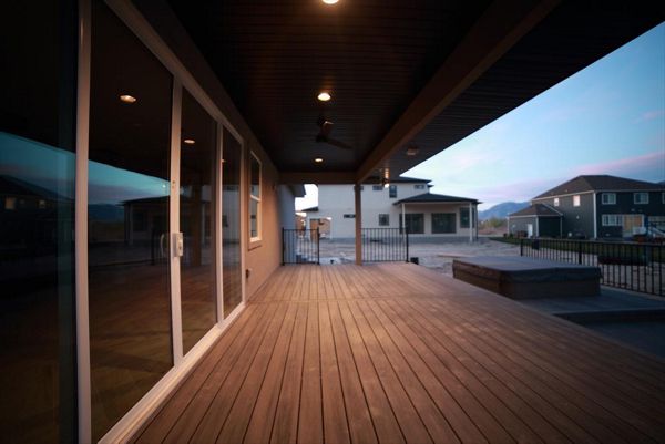 Trex Island mist in Draper Utah