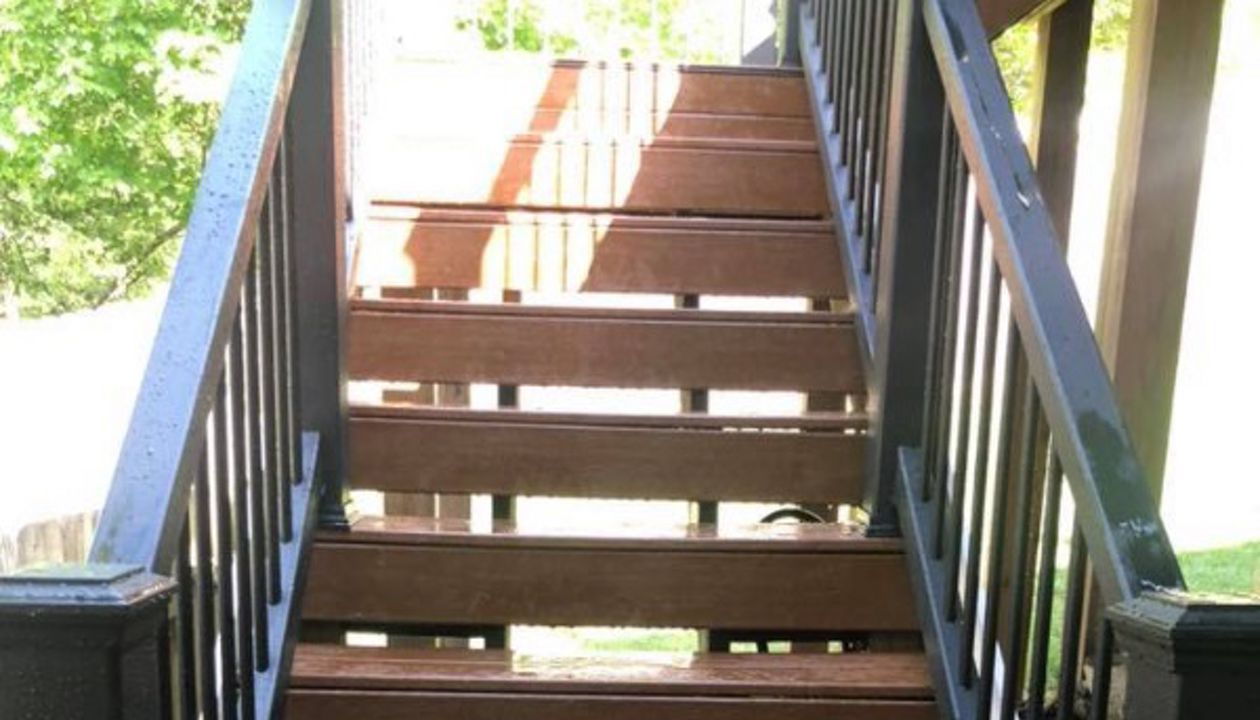 Katinas New Deck Stairs