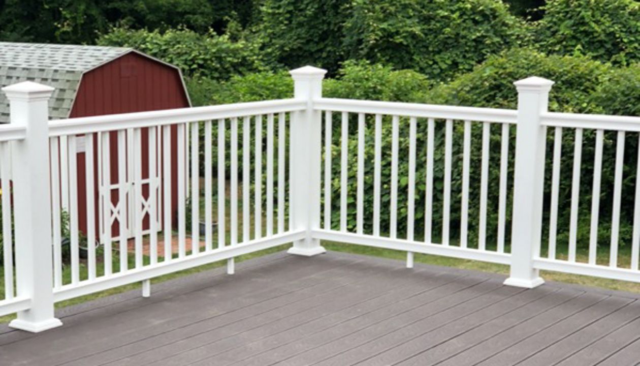 Narragansett Deck -Trex Select Woodland Brown