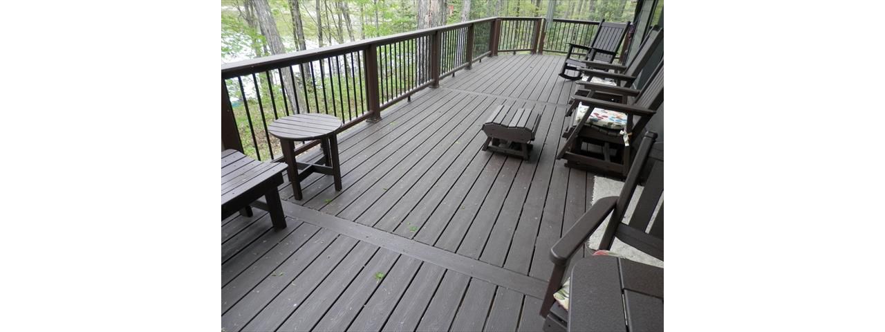 Nice Trex custom deck design, WI