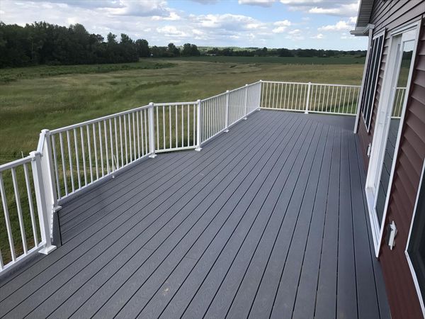 Trex Select Pebble Gray in Appleton Wisconsin by GE Contracting LLC