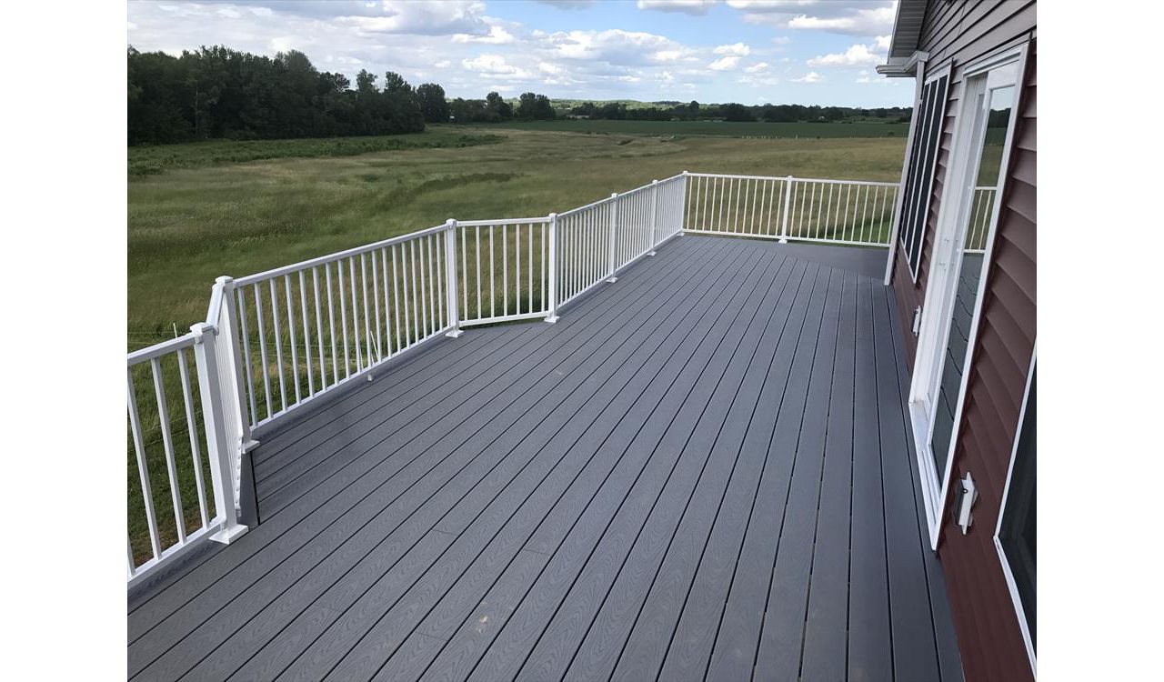 Trex Select Pebble Gray in Appleton Wisconsin by GE Contracting LLC
