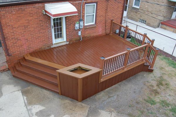 Trex TranscendsTree House and Fire Pit