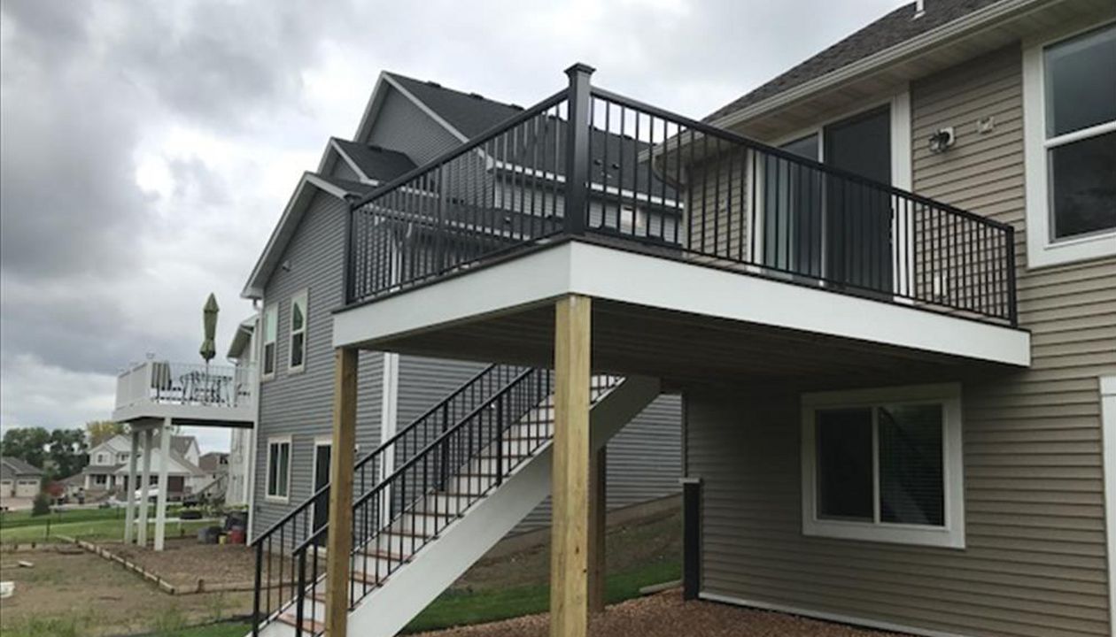 Trex Transcends Deck w/Alum Rail Lakeville, MN