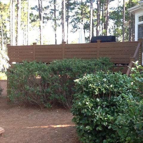 Trex privacy fence on Pinehurst deck