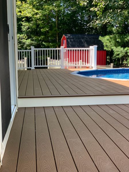 Club Drive Pool Deck - Trex Select Saddle