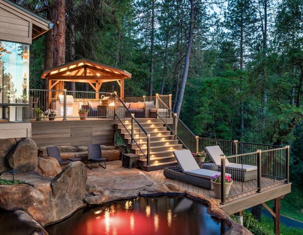 Havana Gold, Spiced Rum Border and grotto