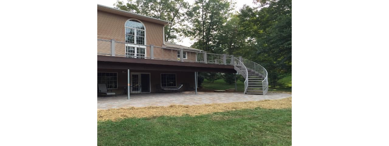 Custom Spiral Stairs with Trex Treads