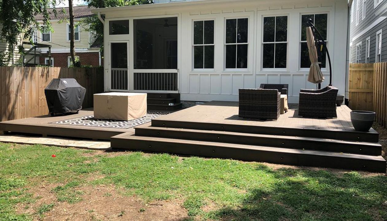 Trex Enhance Naturals Coastal Bluff decking in Nashville, TN