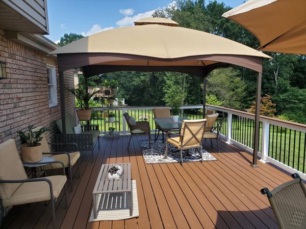 Trex Select Saddle deck