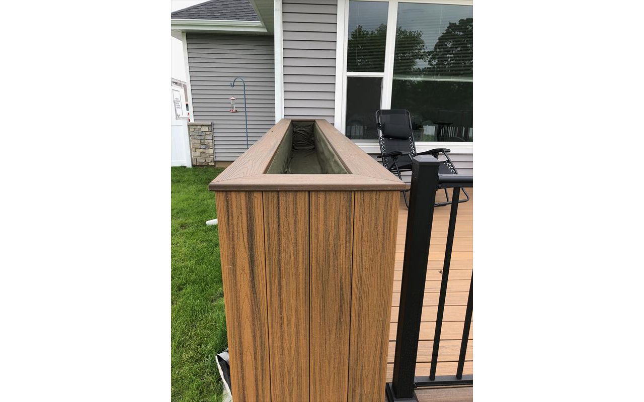 CUSTOM 12' X 3' X 2' FLOWER POT TREX TRANSCEND DECKING (SPICED RUM & HAVANNA GLOD)