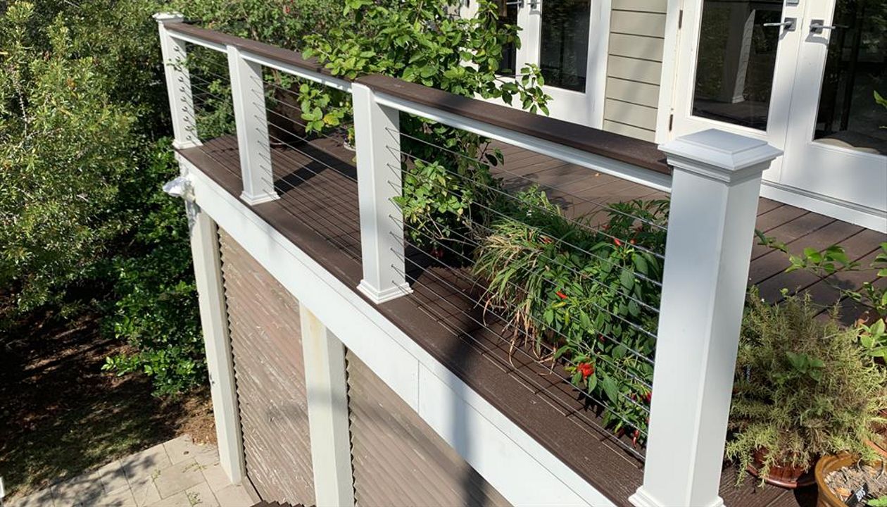 Trex Vintage Lantern and custom cable rail