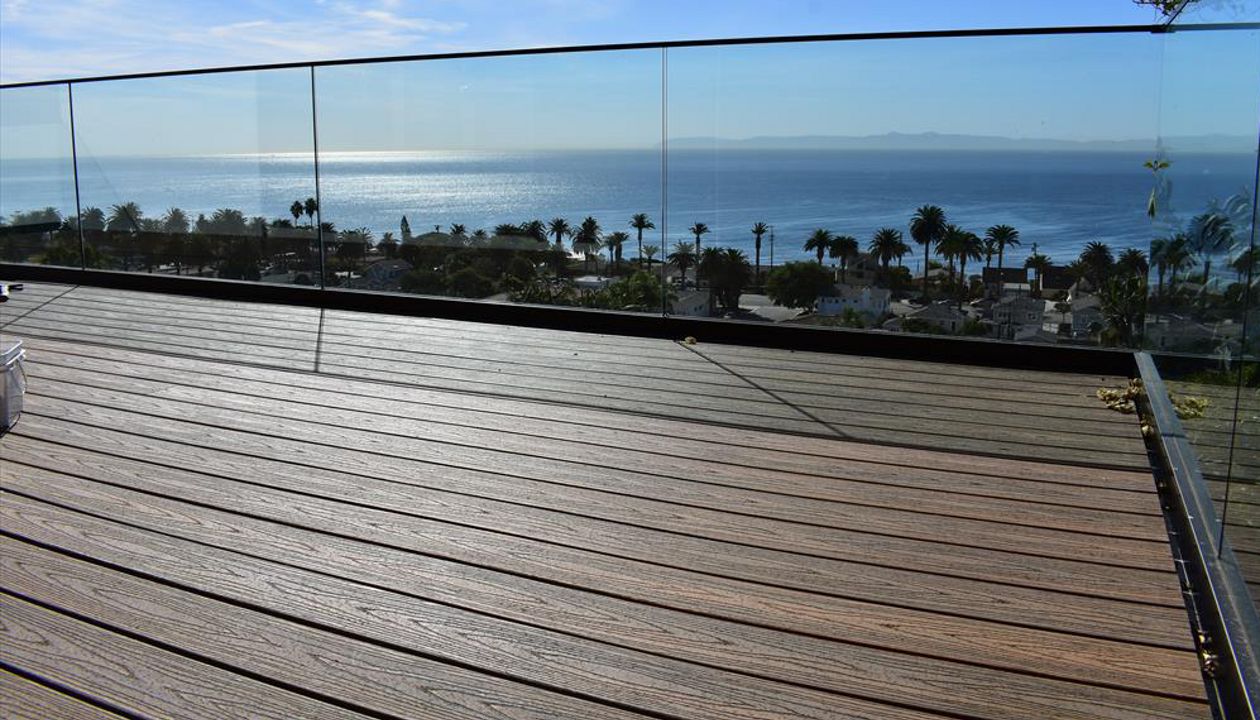 Trex Ocean Front Malibu Deck