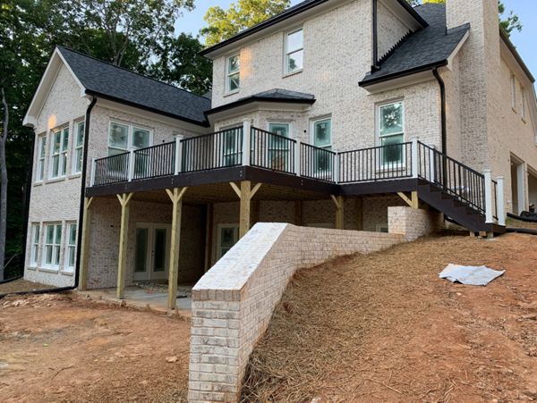 16x24 Woodland Brown Trex Deck