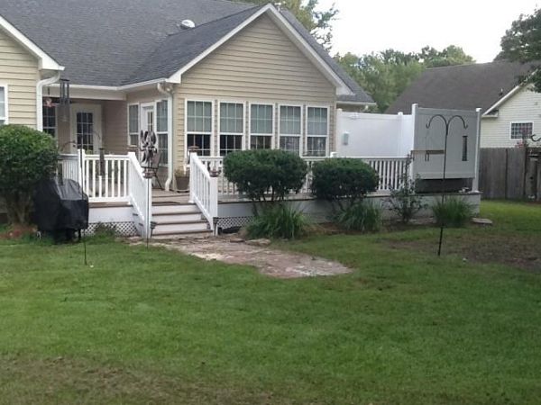 Beautiful new Trex deck in New Bern, NC