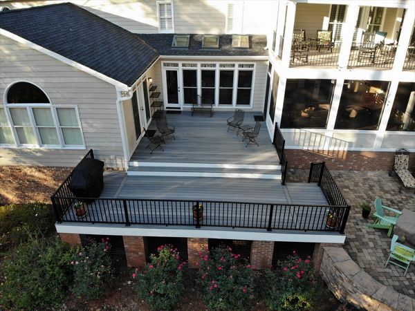 New Island Mist decking and Signature rails.