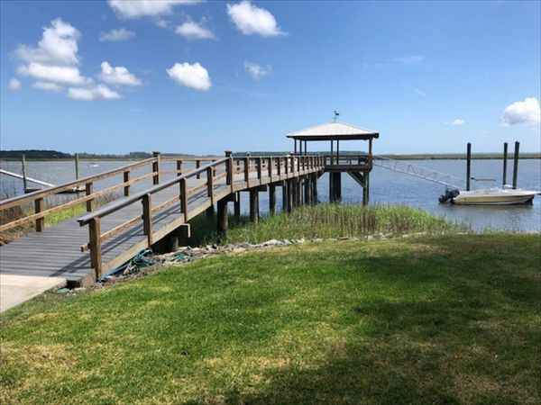 Trex Transcend Island Mist Decking in Savannah, GA