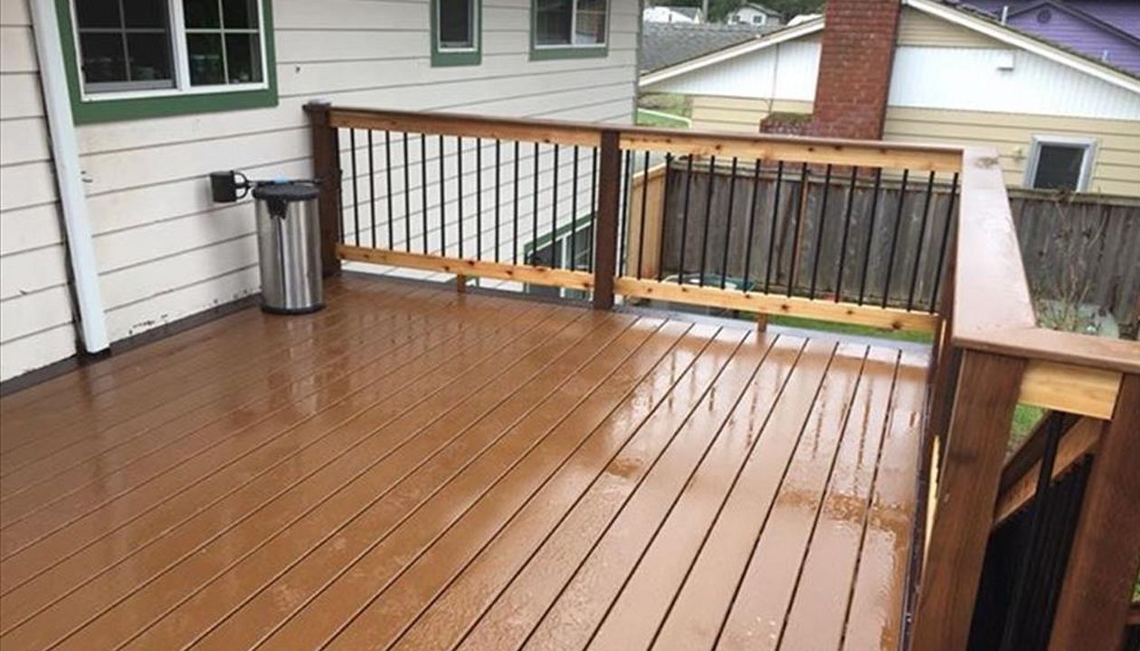Trex Saddle Decking