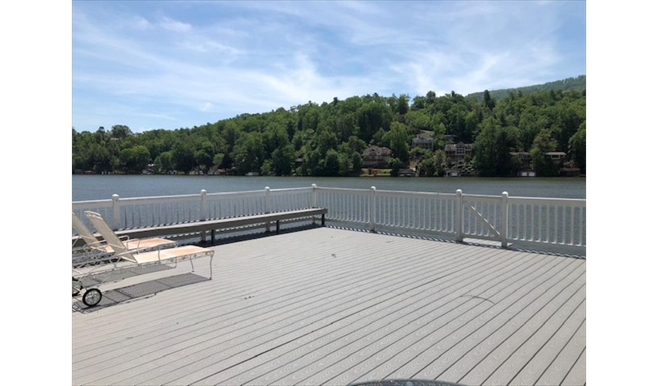 Look at the fantastic view from this new Trex Select boathouse deck on Lake Lure