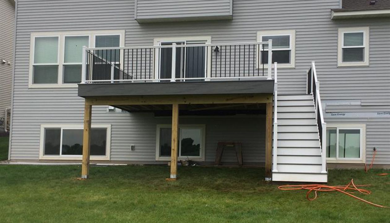 Trex Transcend Island Mist Composite Deck with Aluminum railing in Lake Elmo, MN