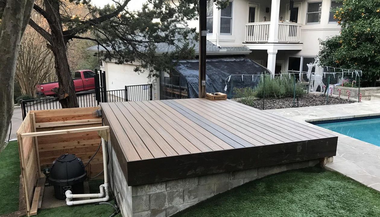 Trex Havana Gold and Spiced Rum Fascia before Railing Installation