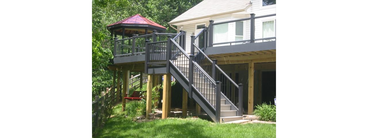 Trex Transcend Black Railing w/Trex Aluminum Balusters