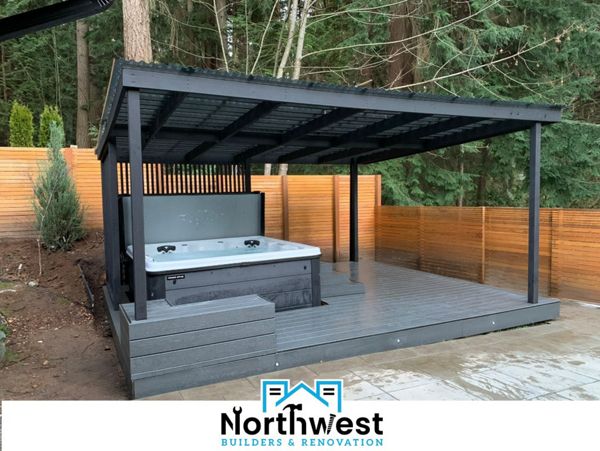 Trex Deck with Hot tub