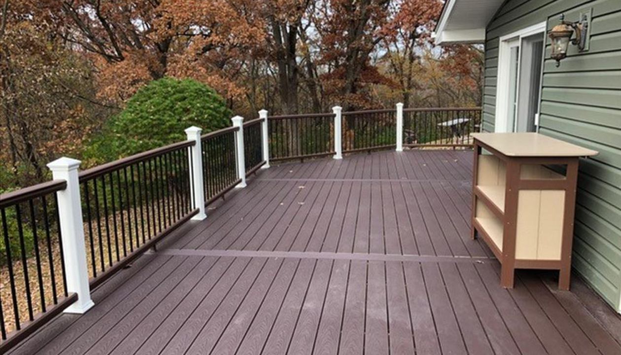 Trex Transcend decking and railing