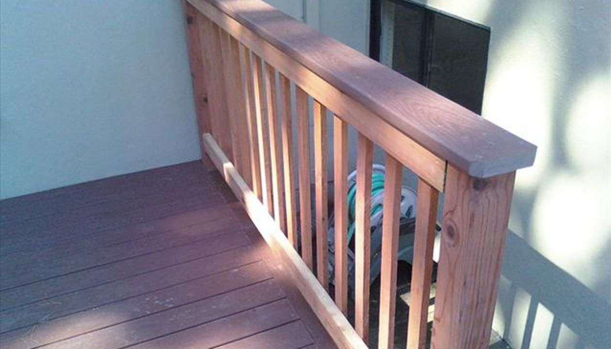 madera cap on standard wood rail