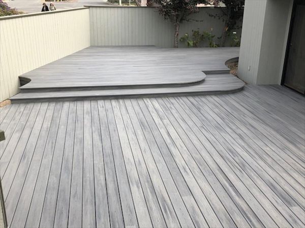 Trex deck in Transcend Tropical Island Mists