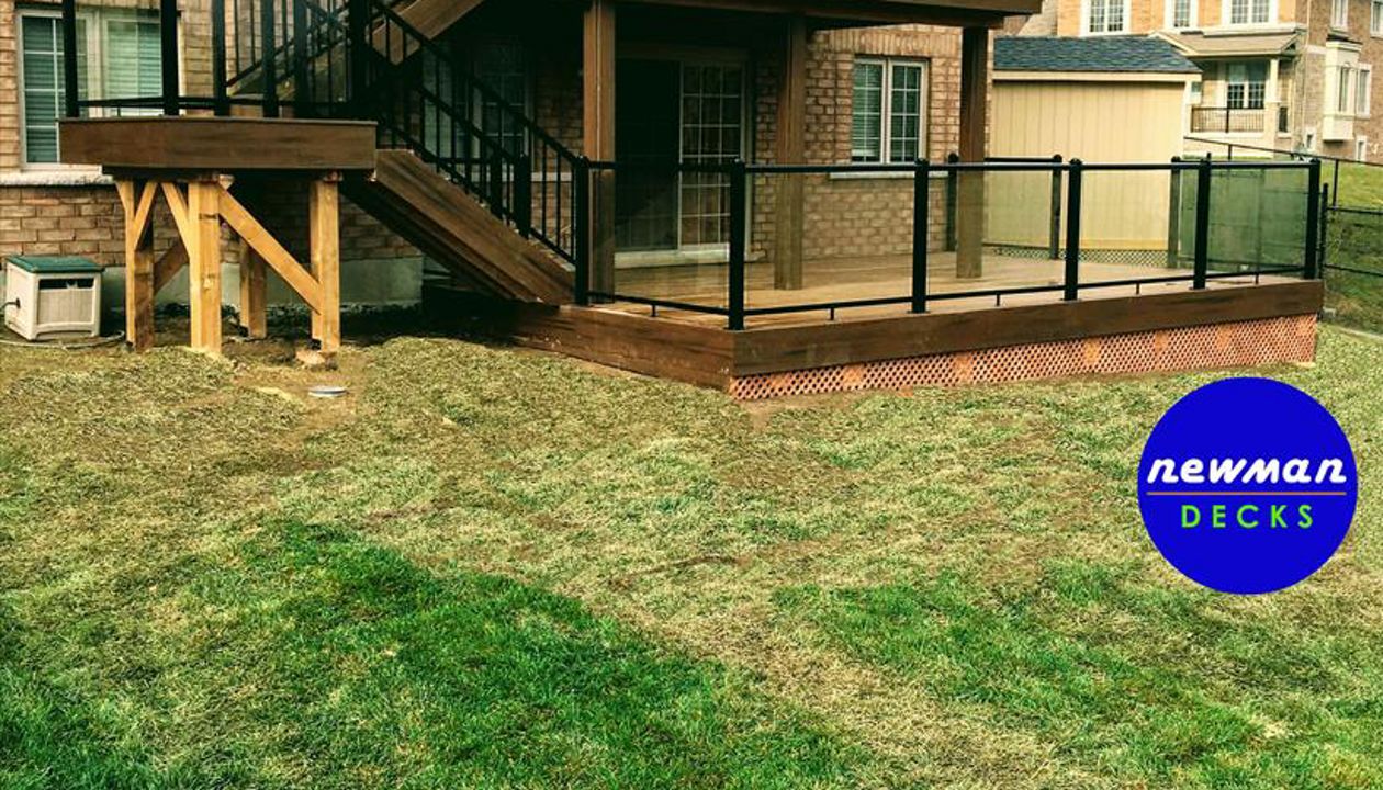 Newman Decks Trex composite with Aluminum Glass Railings