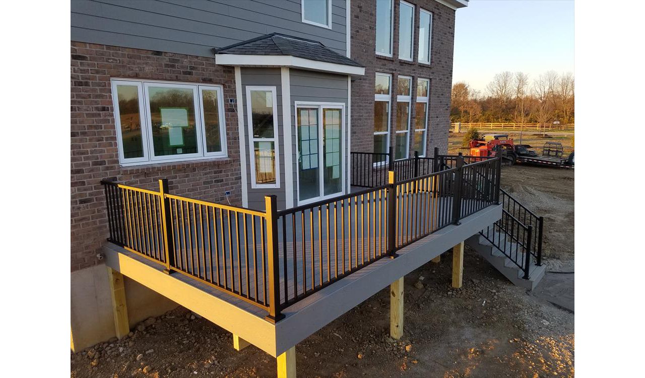 Ambleside Model, Mason, Ohio M/I Homes Trex Decking w/ Trex Reveal Rails