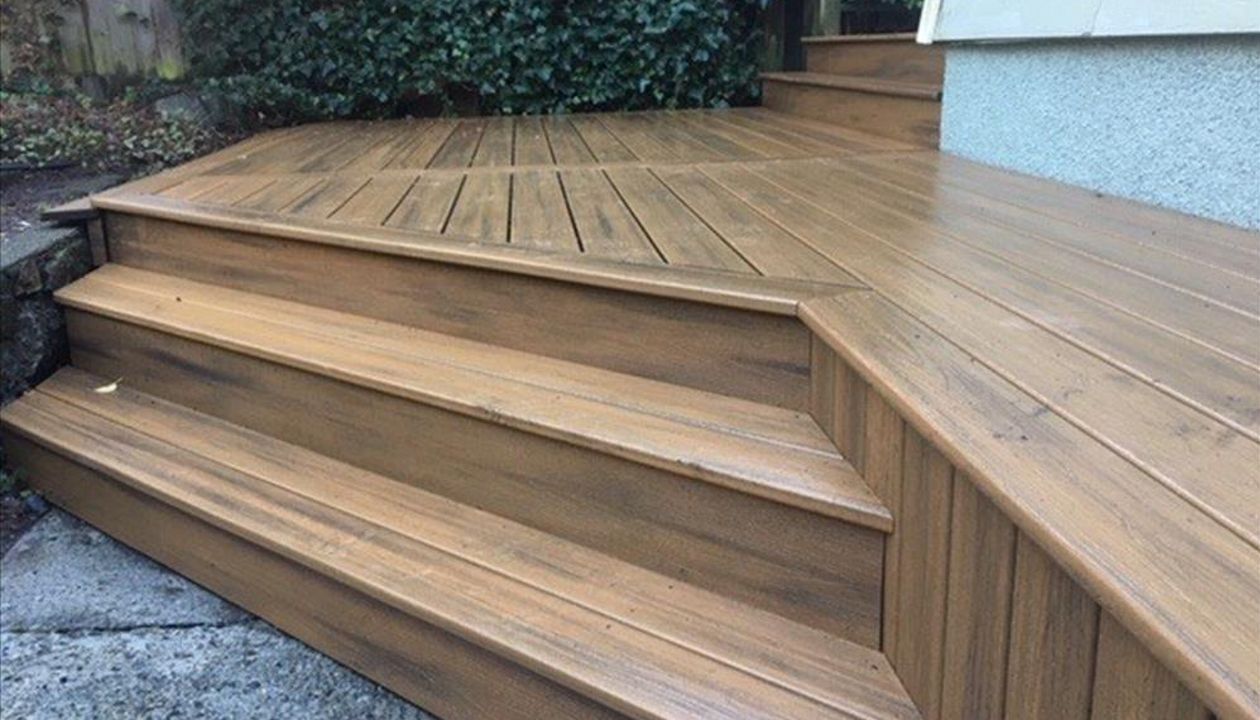 Trex custom composite built deck, Vancouver BC