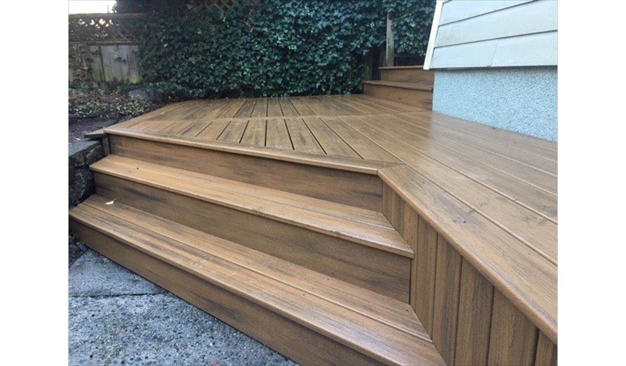 Trex custom composite built deck, Vancouver BC
