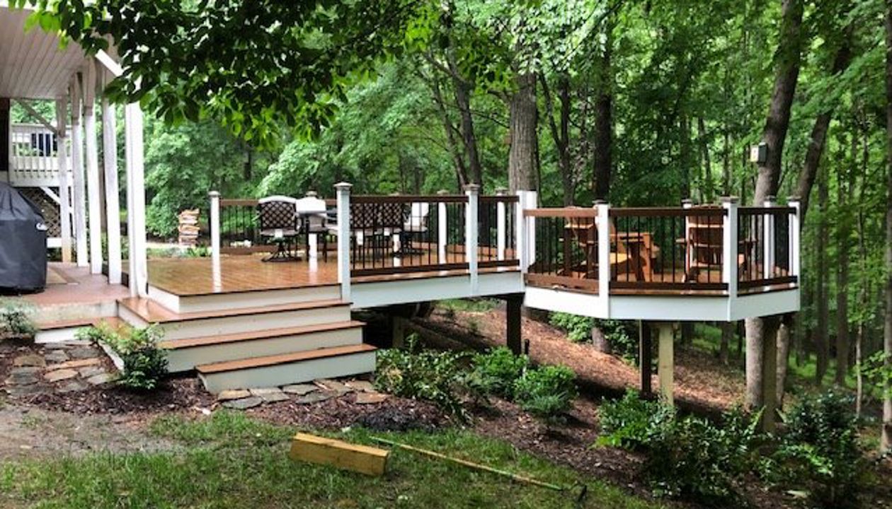 Incredible new Trex Enhance Basics deck in Raleigh, NC