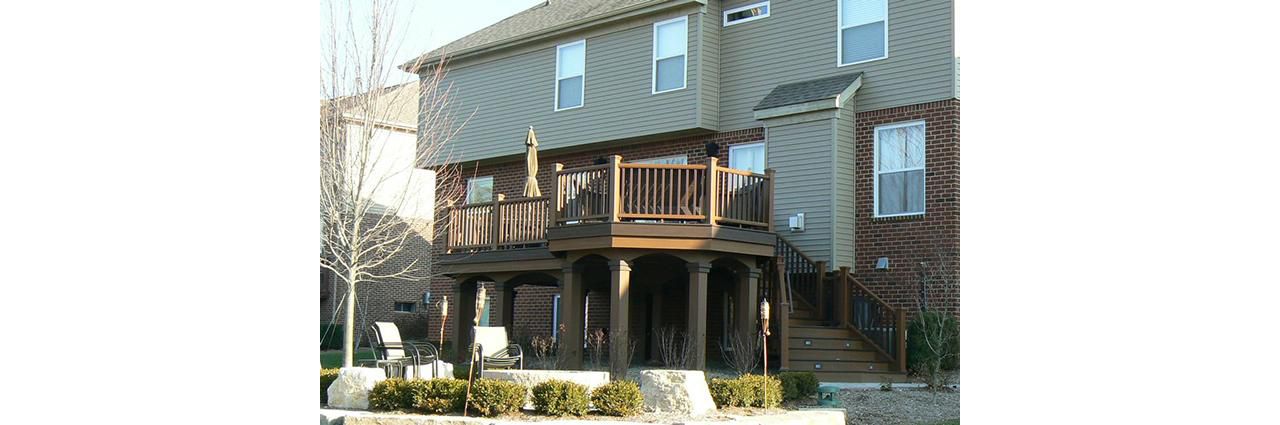Trex Transcend Treehouse with VintageLatern Rochesterhills Mi