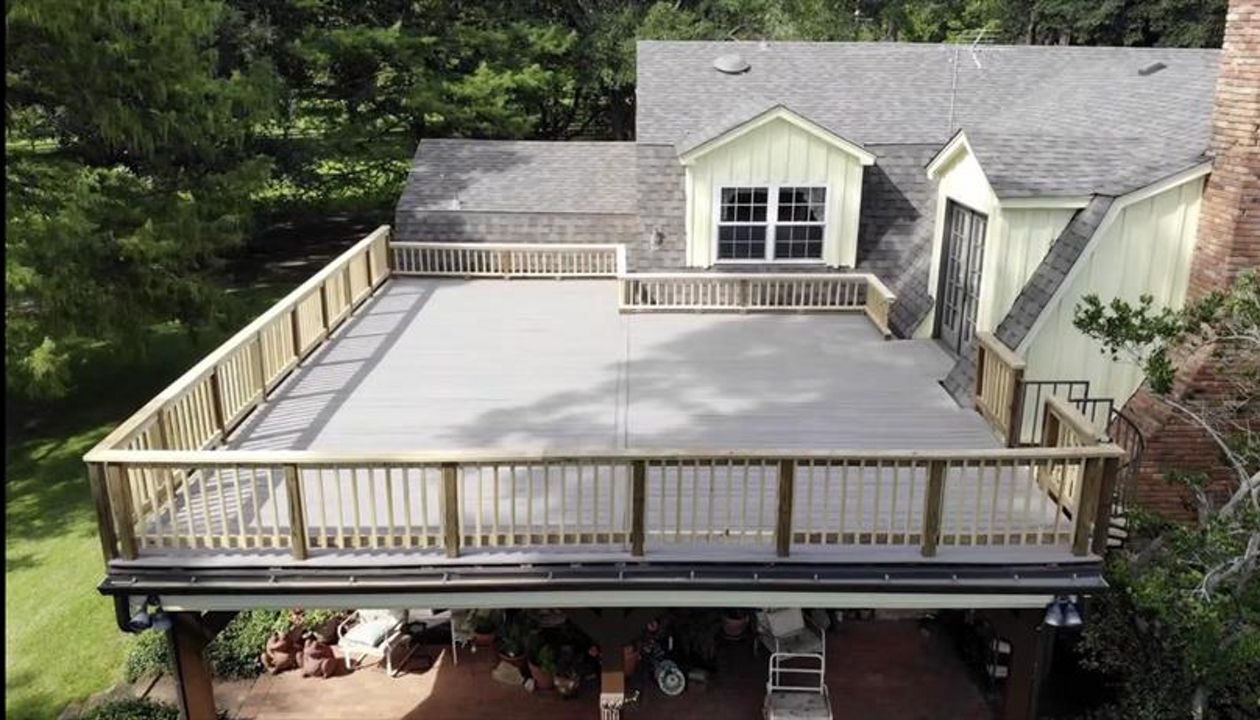 Trex Enhance Rocky Harbor