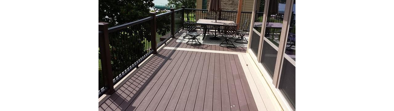 Black Transcend Handrail and Transcend decking in 2 tone
