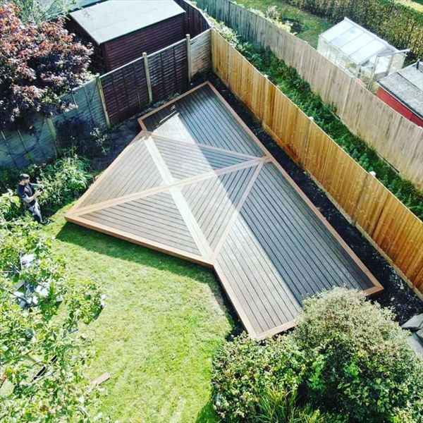 "Arbordeck's Award Winning Decking in 2020" for the category of "Best Trex Small Deck" in Dorking , England UK
