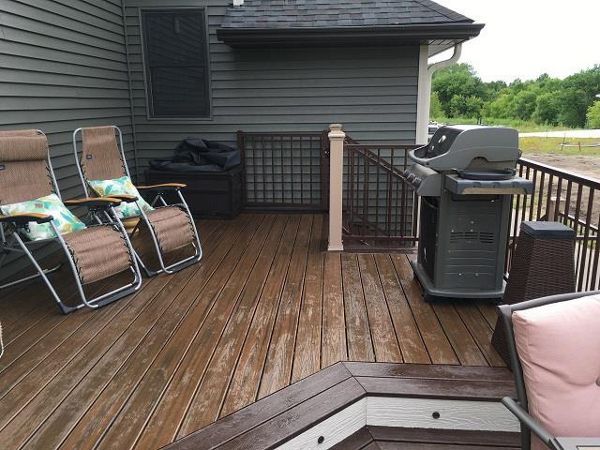 Chanhassen, MN VL border SR field color, bronze rail