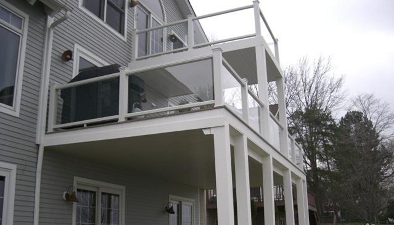 Trex Transcends Rails with Tempered Glass