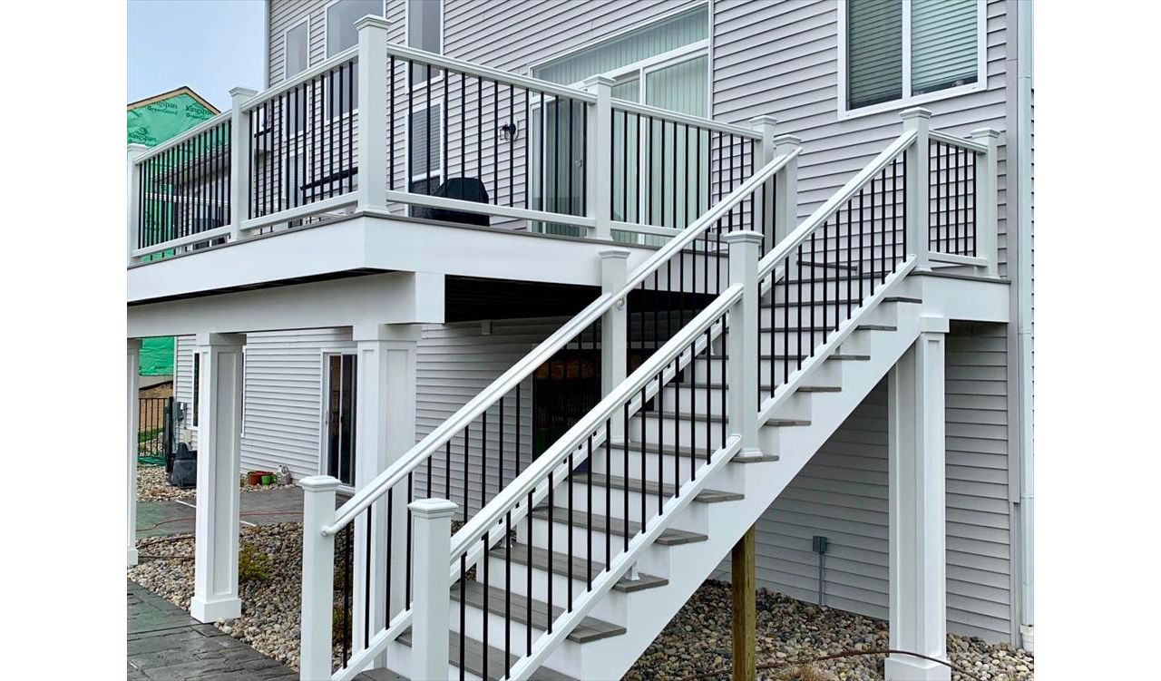 Trex Transcend white railing