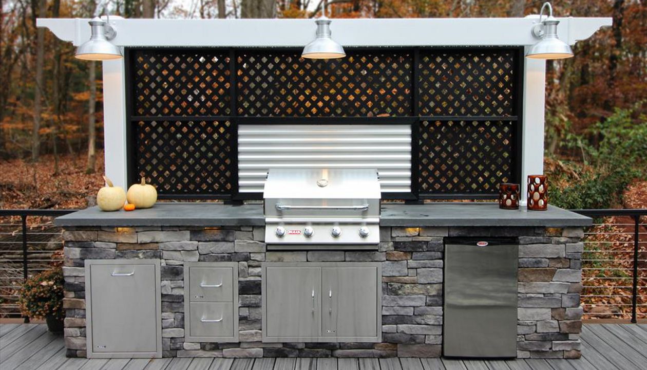 Custom Transcend Island Mist Porch - Mohnton, PA