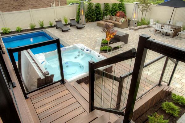 Trex Composite Deck Builder - Burlington, Oakville, Ontario