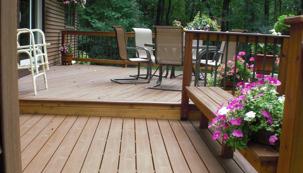 Trex Transcend Tree House in Orefield, PA