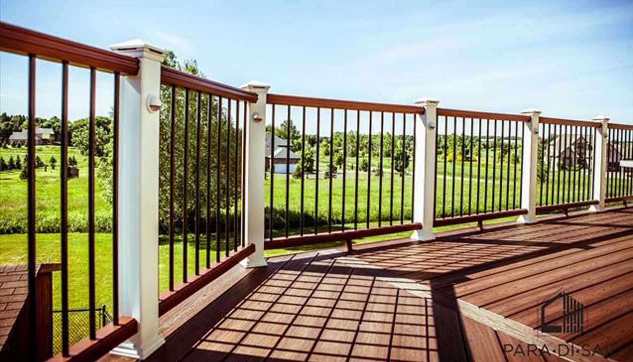 Trex Transcends Railing, White, Fire Pit, oshawa