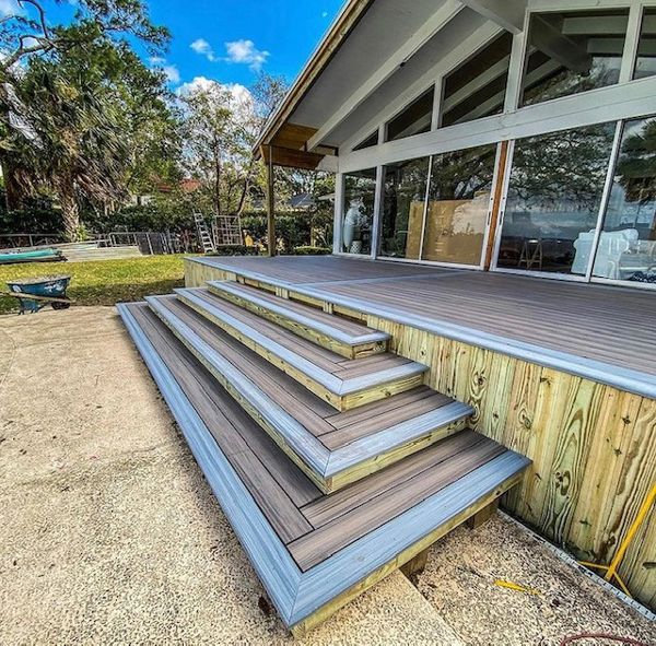 Trex Enhance Naturals Custom Built Deck in Northeast Florida