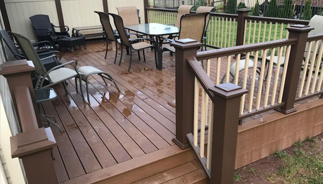 Custom Trex Deck with LED Post Lighting