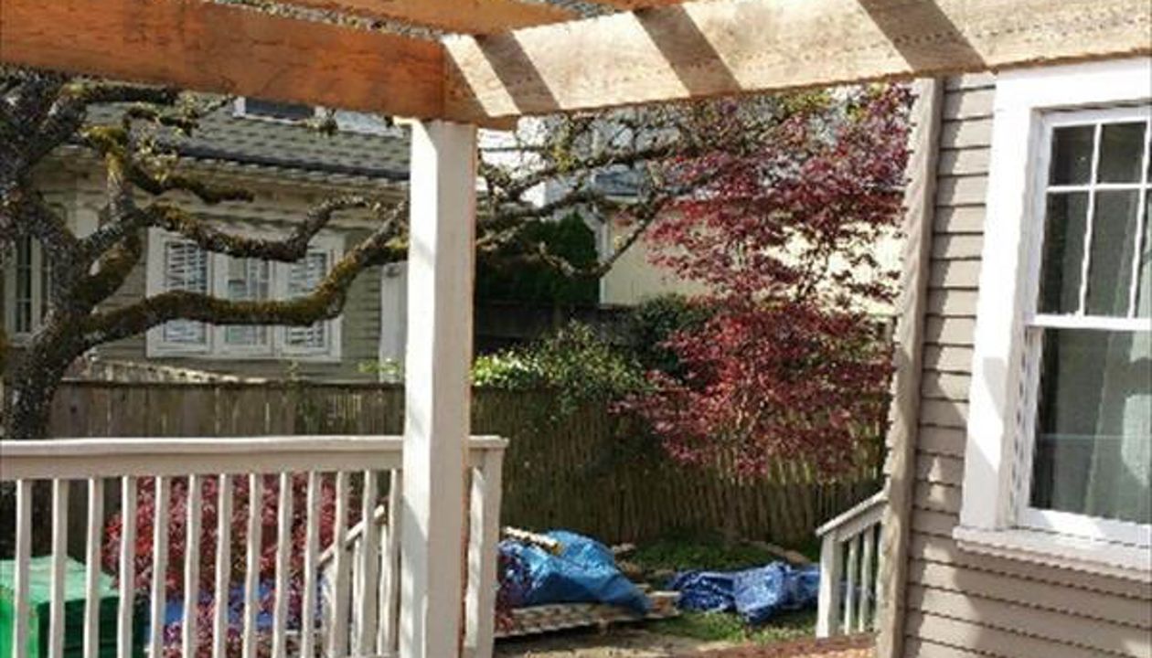 Belfair, WA Trex Transcend Tiki Torch Deck