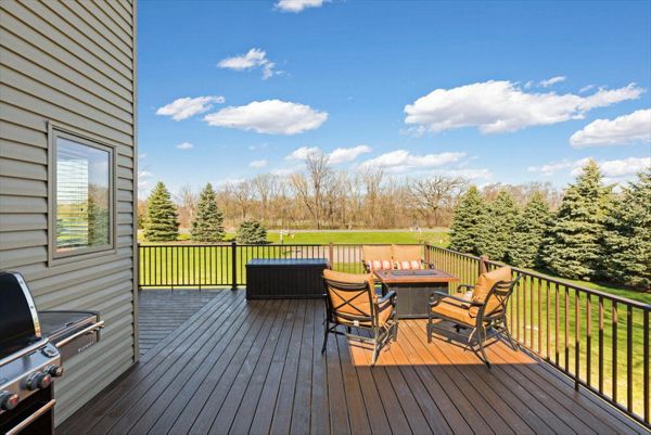 Trex Spiced Rum Transcend Tropical Decking with Aluminum Railing in Maple Grove MN Area